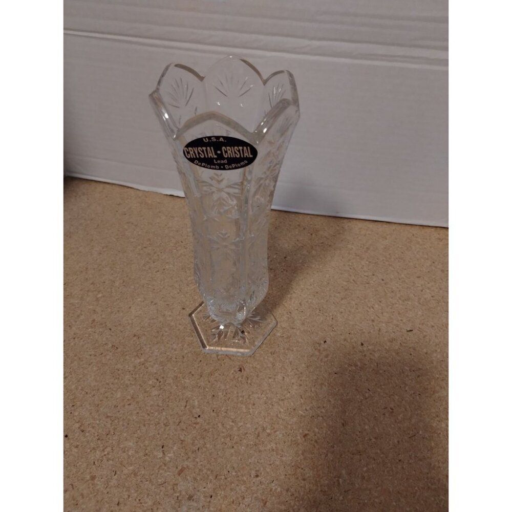 8" DePlomb U.S.A. Lead Clear Crystal Flower Vase